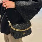 Coach Quinn Bag With Quilting