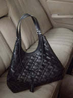 CHARLES & KEITH 
Ivette Woven Tote Bag - Noir