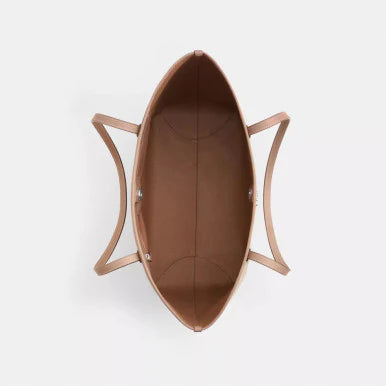 Coach City Tote Bag
In Signature Canvas