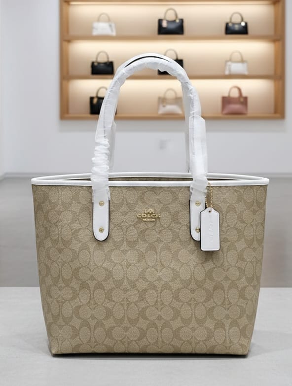 Coach - Signature Tote Bag Dark Beige