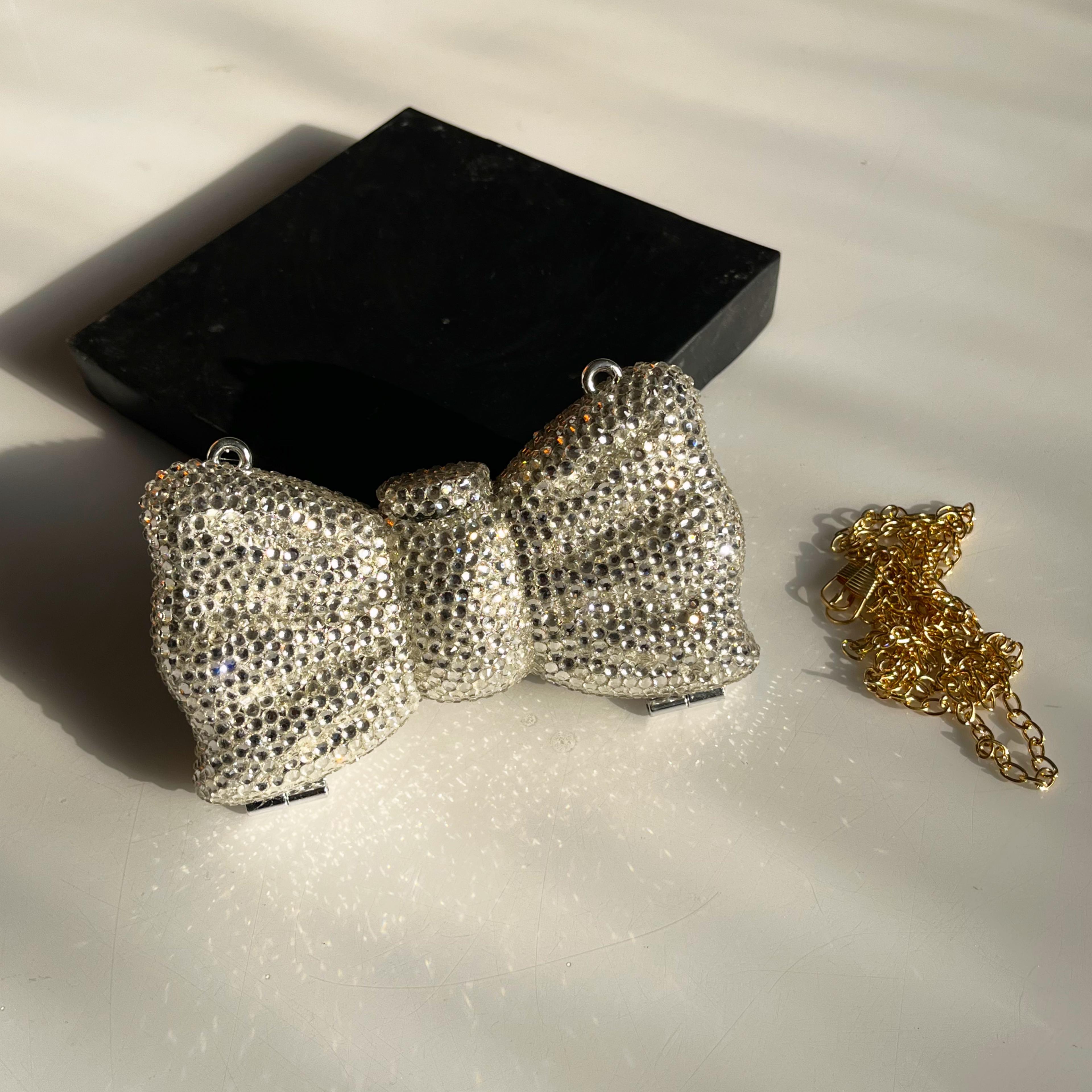 Swarovski mini Rhinestone bow-shaped clutch Silver