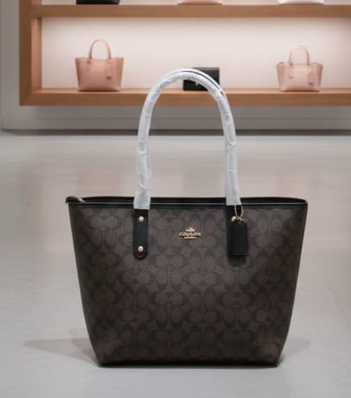 Coach - Signature Tote Bag Black