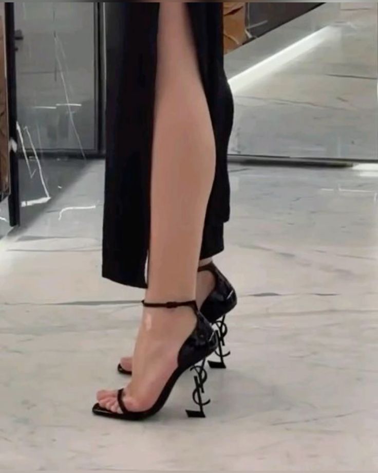 Saint Laurent Opyum black-tone YSL monogram heel